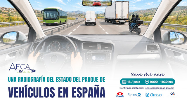 Cartel de un evento sobre el estado del parque de vehículos en España, con vista desde el interior de un coche circulando por una autopista