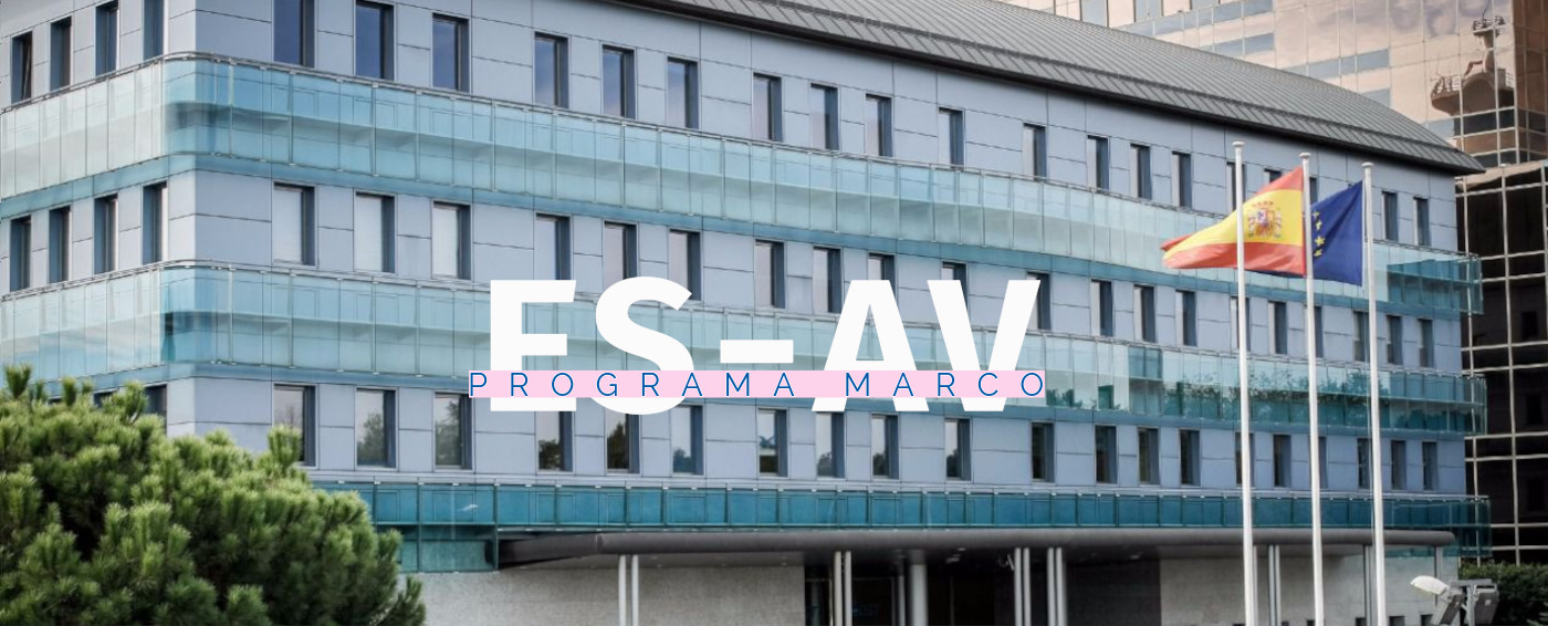 Edificio con banderas y letras sobreimpresas ES-AV programa Marco Edificio con banderas y letras sobreimpresas ES-AV programa Marco