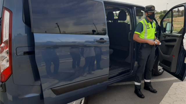 Las distracciones al volante se cobran la vida de más de 300 personas cada año