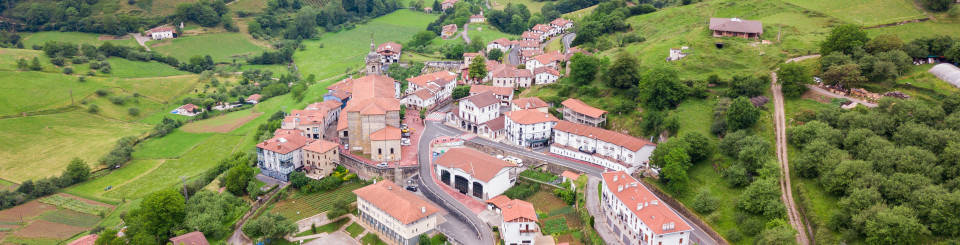 Vista aérea de un pueblo