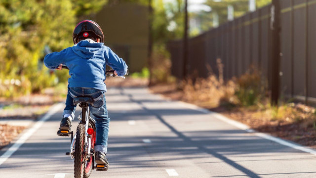 Speed and improving the safety of vulnerable road users