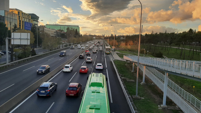 13,5 millones de desplazamientos previstos para esta semana de puente