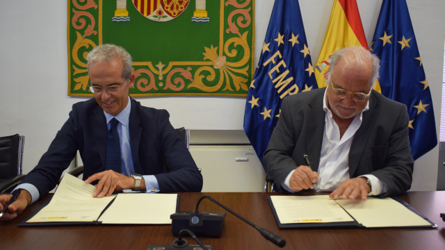 DGT y la FEMP firman un protocolo de actuación en materia de seguridad vial​