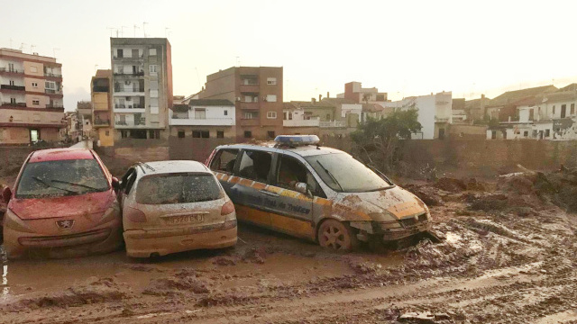 Tráfico ha habilitado en su página web un buscador para localizar los vehículos afectados por la DANA en vías interurbanas