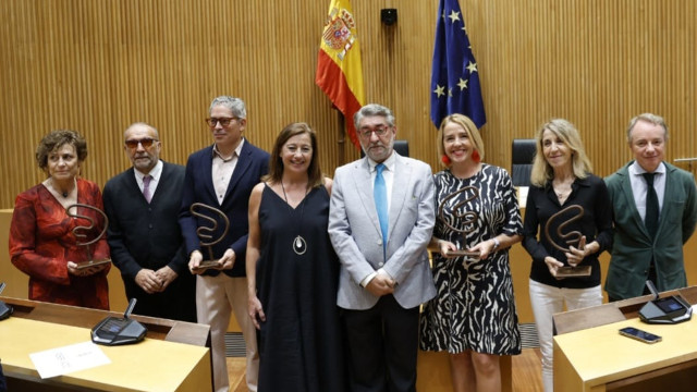 La DGT recibe un galardón en la primera edición de los Premios Nacionales de Dislexia
