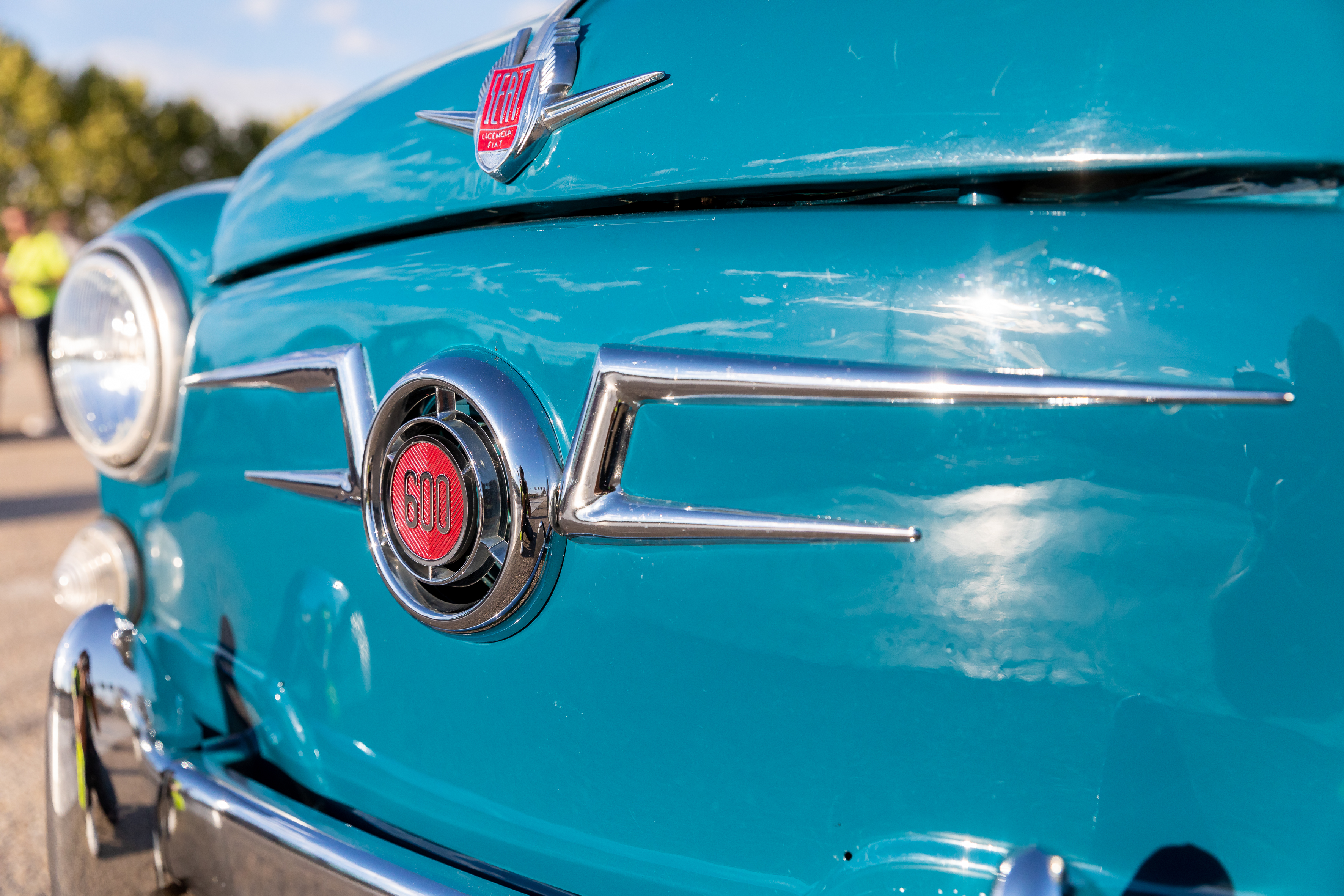 Frontal de un Seat 600