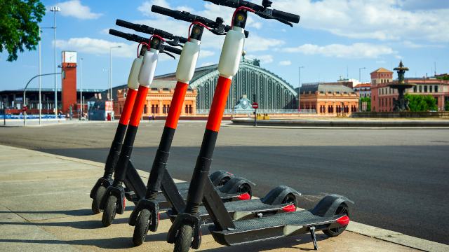 ALQUILER BICICLETA CARRETERA - Rent a Bike Córdoba Tour Segway taller  bicicleta patinete